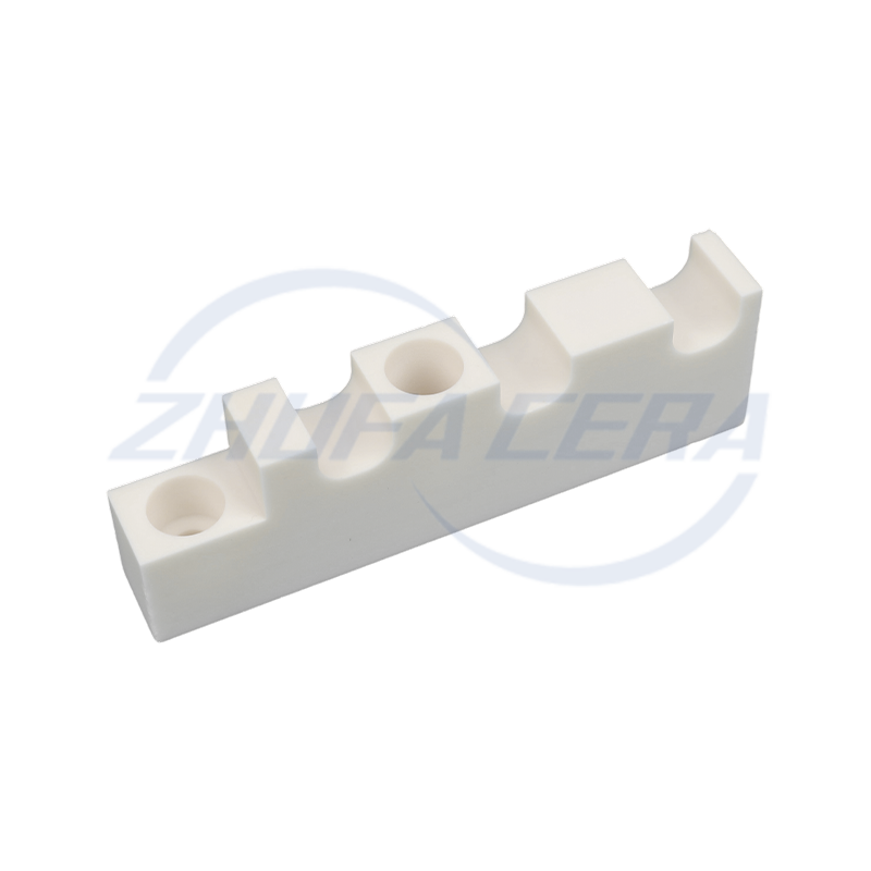Bloc ceramic de alumină cu formă personalizată